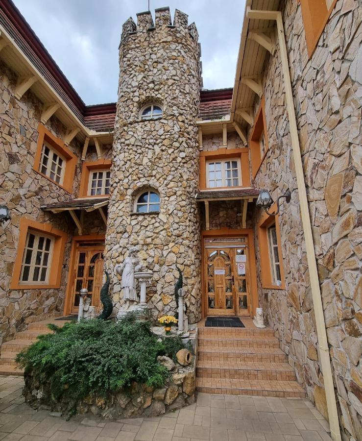 Bastya Wellness Hotel - Nyírbátor Exterior foto
